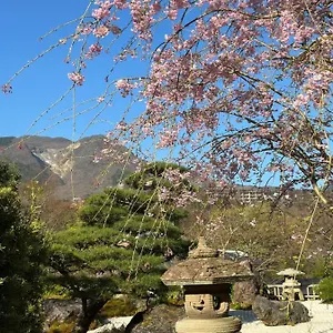 Pensión Onsen & Garden -asante Inn-